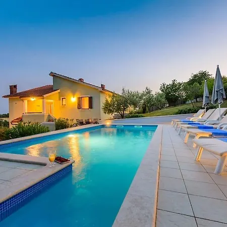 House Stella Brigita By Istrialux * Brajkovici (Pazin)
