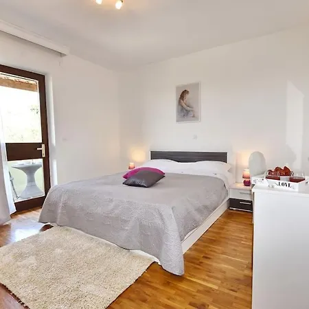 House Stella Brigita By Istrialux * Brajkovici (Pazin)