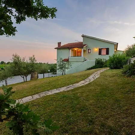 House Stella Brigita By Istrialux Villa *