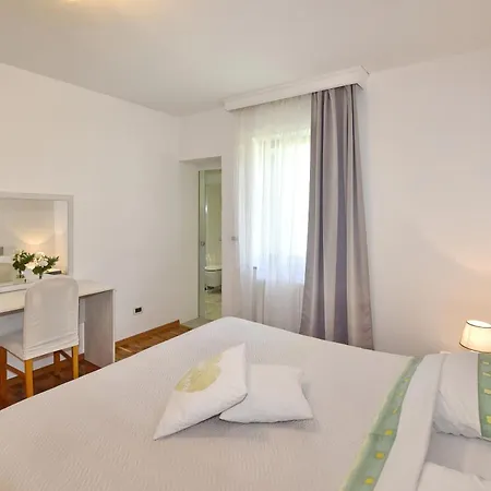 House Stella Brigita By Istrialux Brajkovići