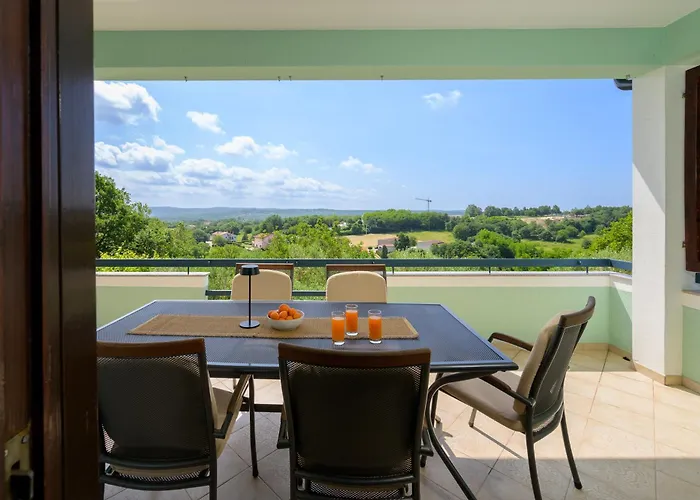 Vila House Stella Brigita By Istrialux