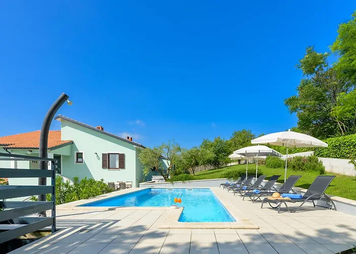 House Stella Brigita By Istrialux