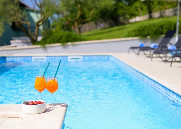 House Stella Brigita By Istrialux