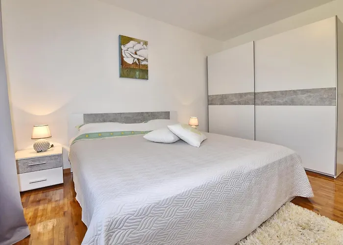 Vila House Stella Brigita By Istrialux *